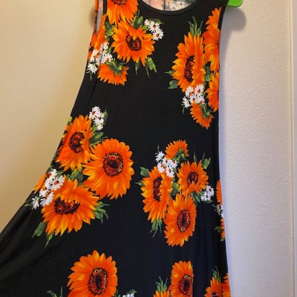 Summer/Spring Dress - Picture 1 of 3